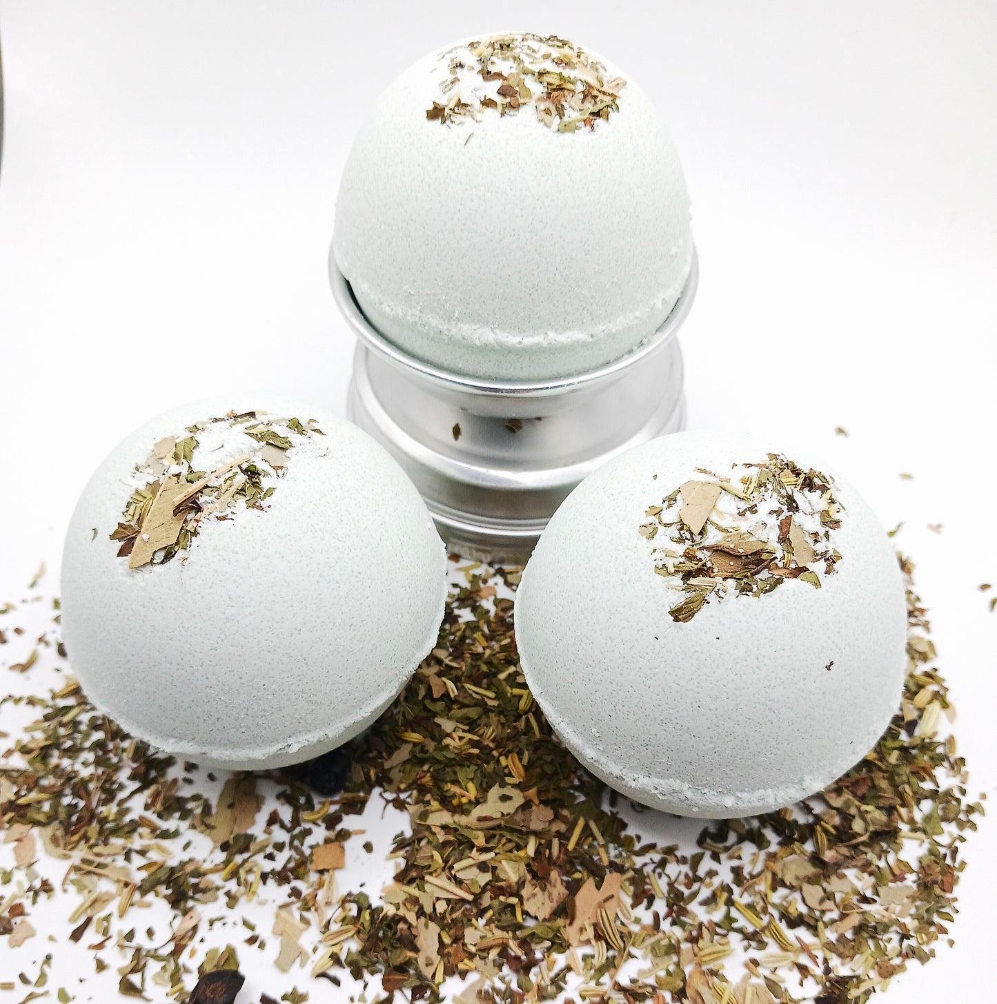 Eucalyptus Botanical bath bomb