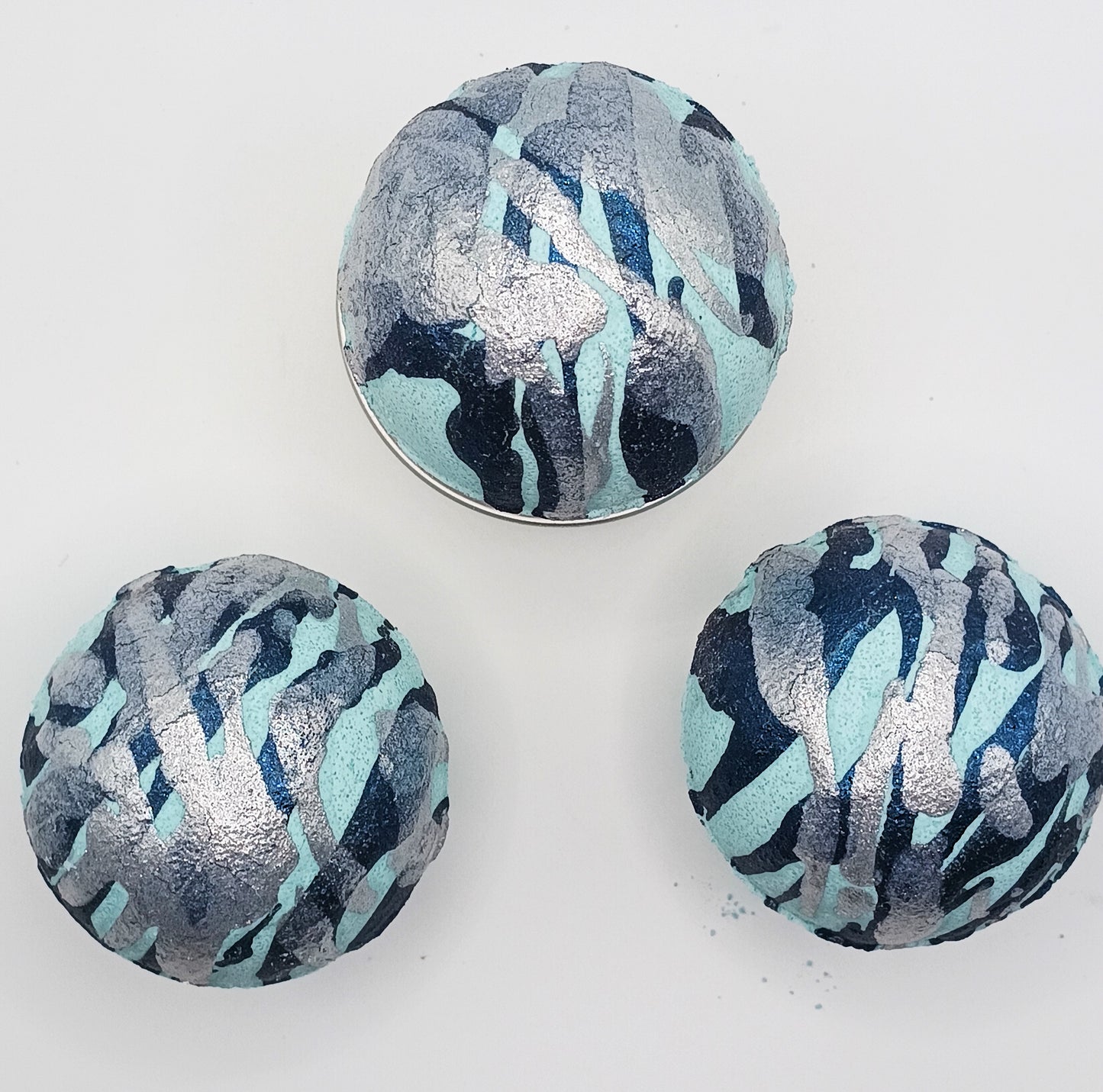 Graphite Bath Bomb