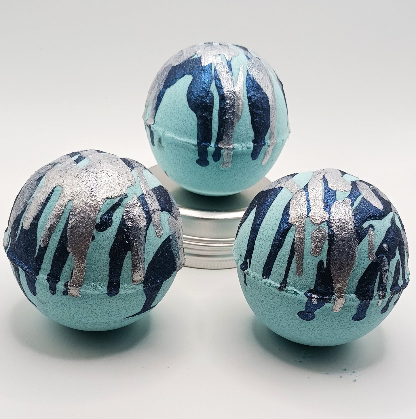 Graphite Bath Bomb
